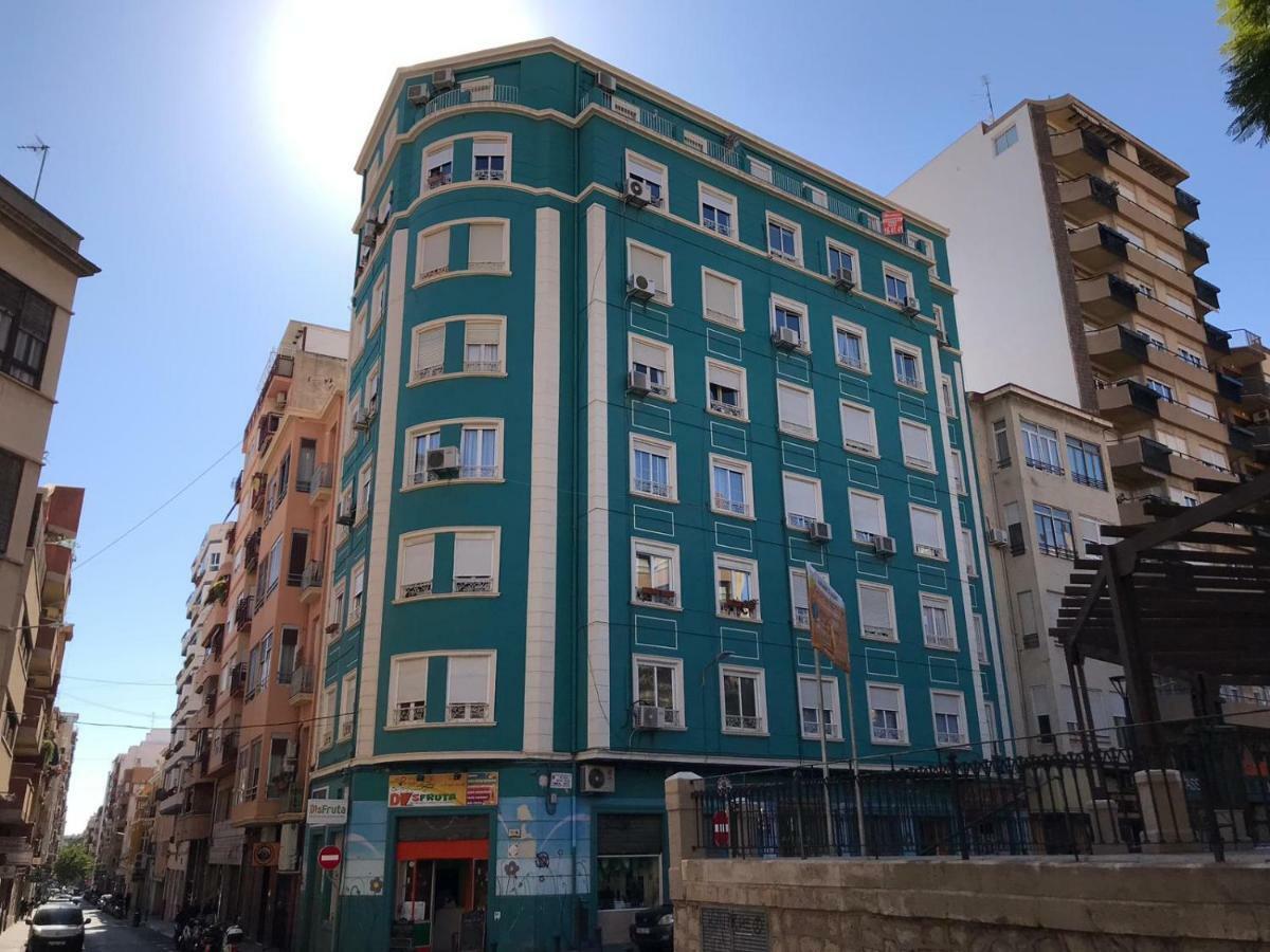 La Casa De Los Espejos Alicante Exteriör bild