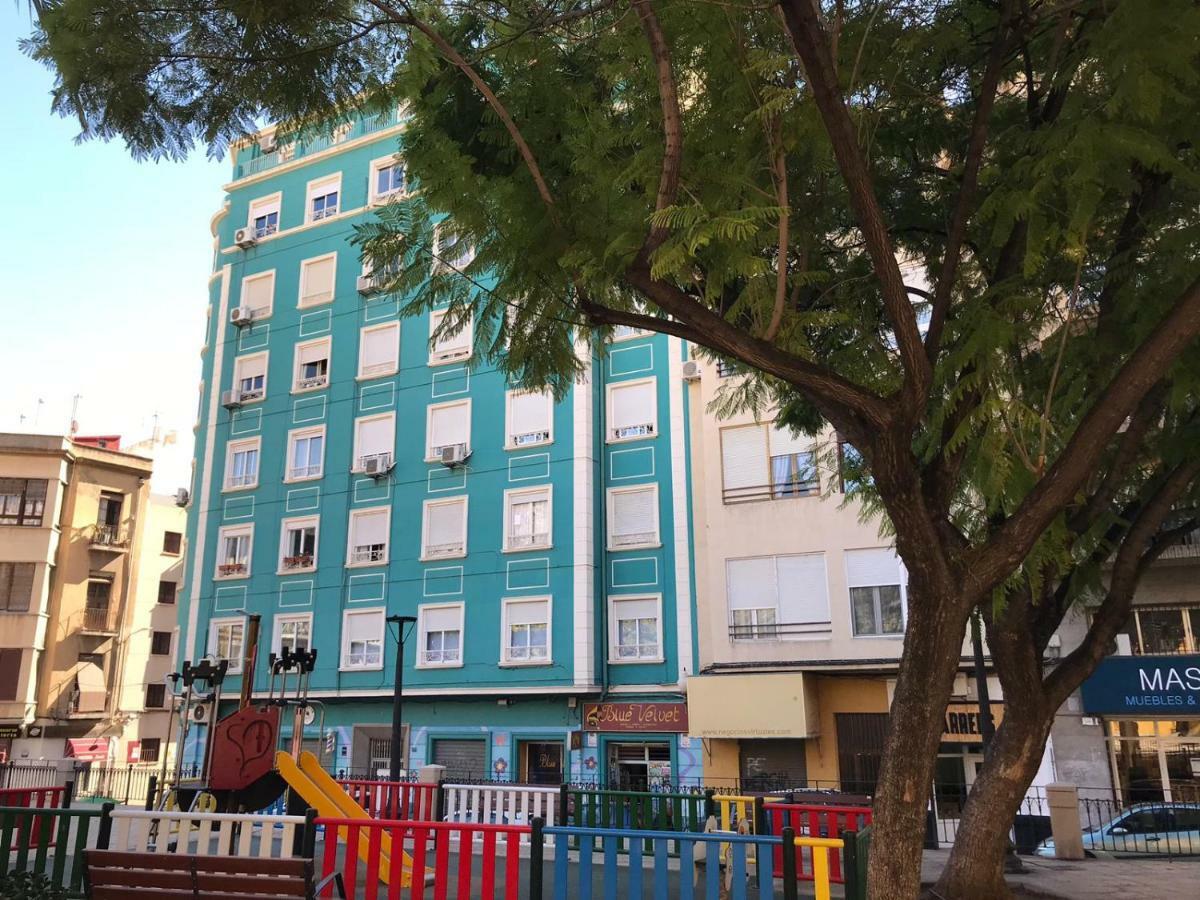 La Casa De Los Espejos Alicante Exteriör bild